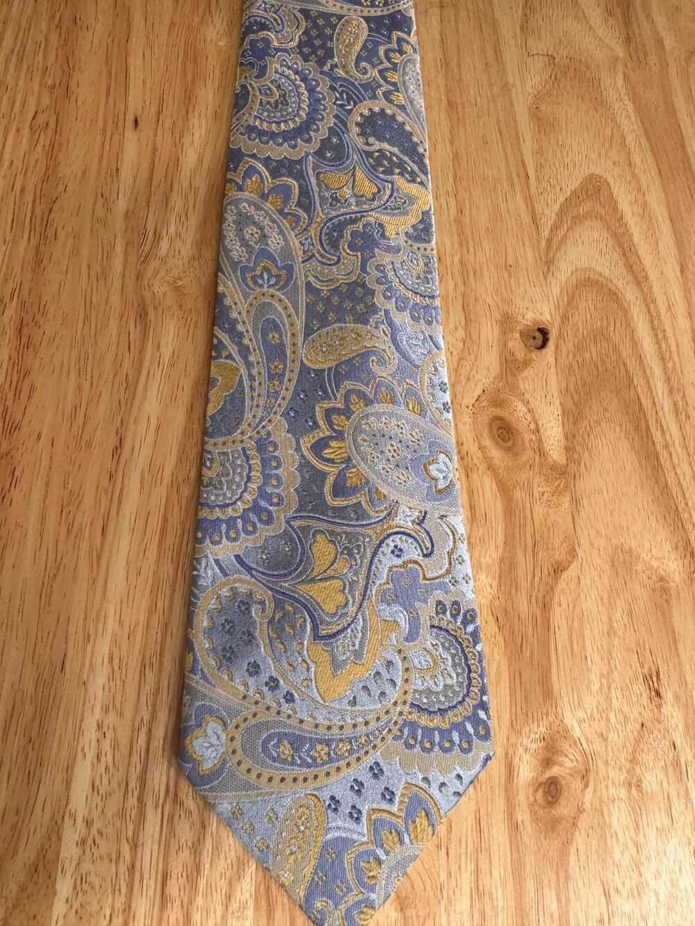 Geoffrey Beene Vintage Paisley Neck Tie 100% Silk Gold Blue Wedding Guest - Picture 12 of 16